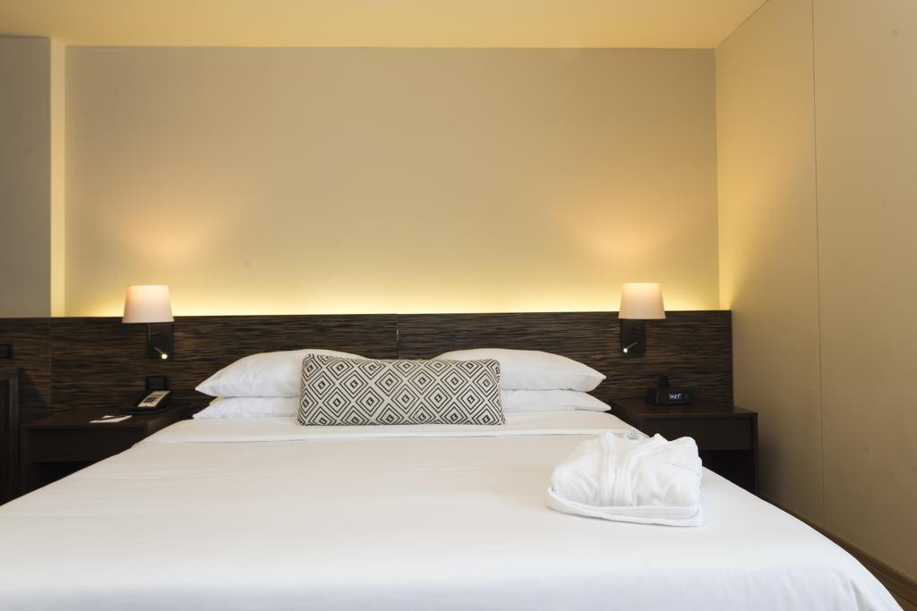 Movich Hotel de Pereira Exterior foto A bedroom at the hotel